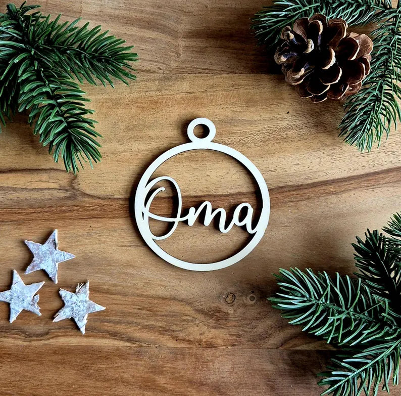 Weihnachtsbaumkugel mit Namen aus Holz Weihnachtsschmuck Geschenkanhänger