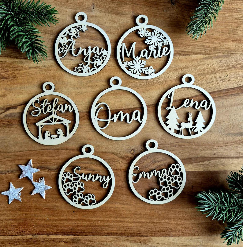 Weihnachtsbaumkugel mit Namen aus Holz Weihnachtsschmuck Geschenkanhänger