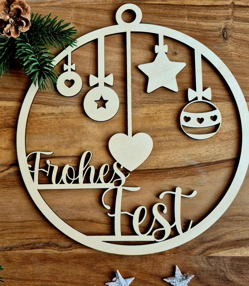 Türkranz mit Christbaumkugeln Frohes Fest aus Holz